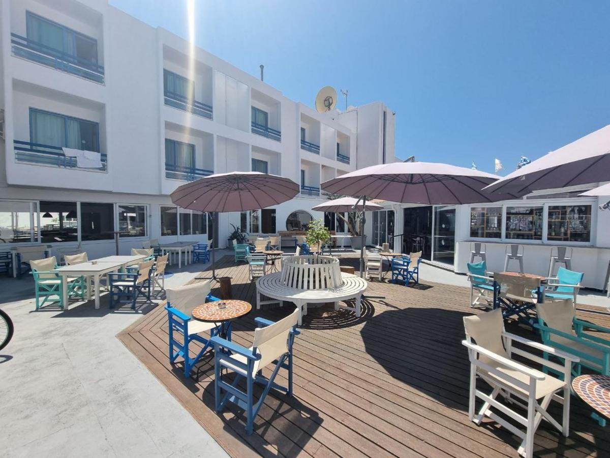 Nereus Hotel Paphos Ngoại thất bức ảnh